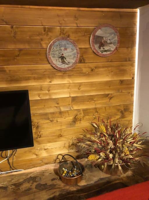 Appartamento Ampio Giardino Adiacente Piste Sci 4/6 Posti Letto ラ・トゥイール エクステリア 写真